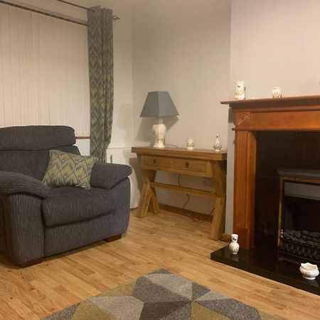 Minimum Stay Two Nights Ларн Екстериор снимка