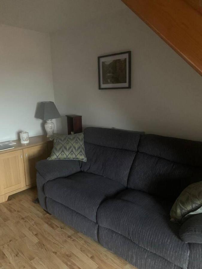 Minimum Stay Two Nights Ларн Екстериор снимка